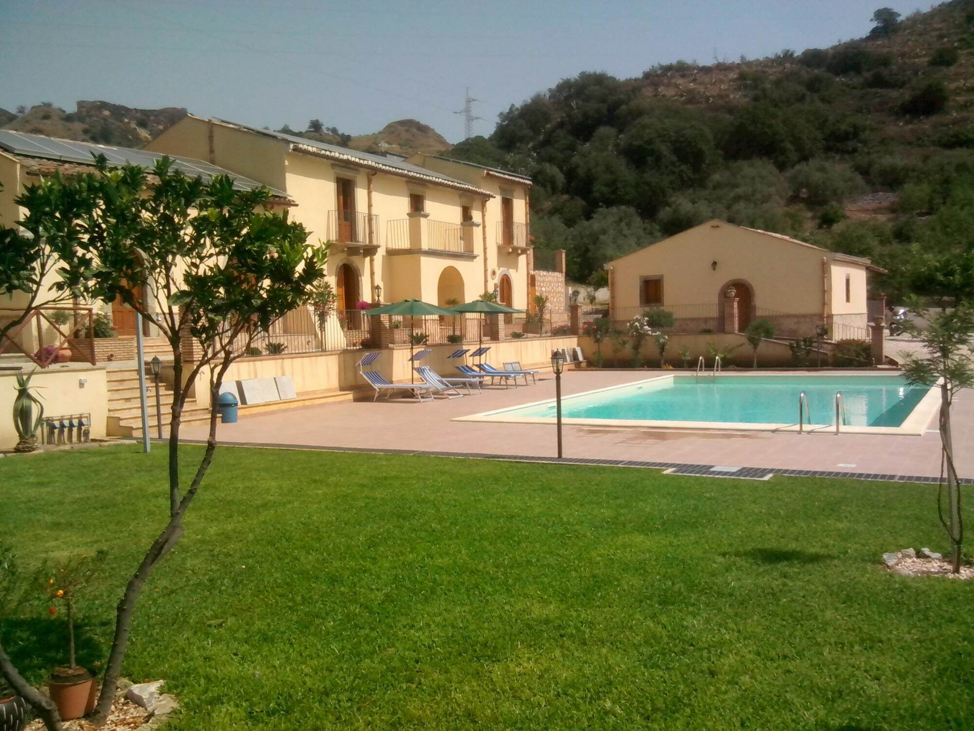 Patitiri ξενώνας Santa Teresa Di Riva Εξωτερικό φωτογραφία